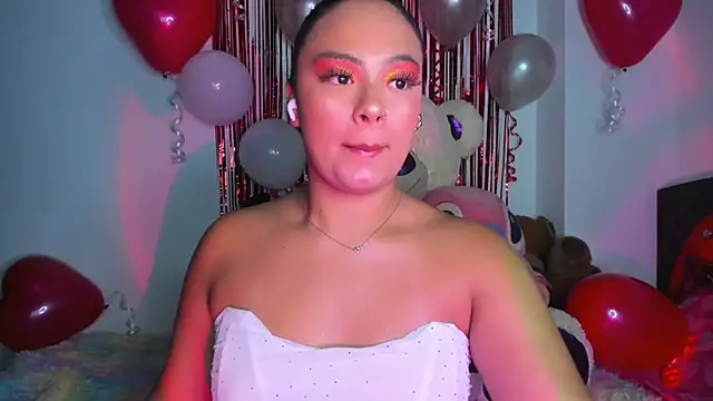 Snapshot of Kylievoos chatting on February 12, 11:26 pm Kylievoos online show from February 12, 11:26 pm