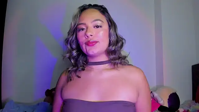 Snapshot of Kylievoos chatting on February 27, 1:39 am Kylievoos online show from February 27, 1:39 am