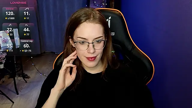 Snapshot of Accidental_Genius_ chatting on February 15, 8:41 pm Accidental Genius online show from February 15, 8:41 pm