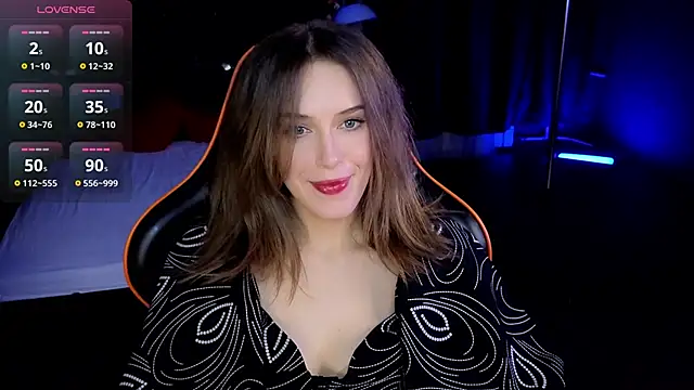 Snapshot of Accidental_Genius_ chatting on February 17, 8:50 pm Accidental Genius online show from February 17, 8:50 pm