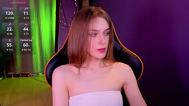 Snapshot of Accidental_Genius_ chatting on March 3, 3:41 pm Accidental Genius online show from March 3, 3:41 pm