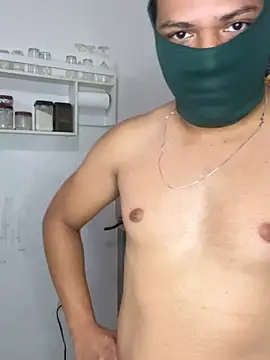 Snapshot of Loaisn chatting on February 25, 11:48 pm Loaisn online show from February 25, 11:48 pm