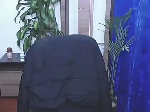  noahdiaz online show from February 15, 4:24 am