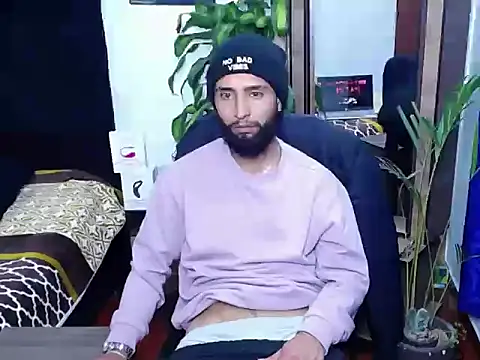  noahdiaz online show from February 21, 5:42 am