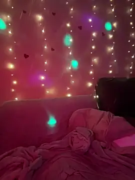 magic man1085 online show from April 18, 2:47 am