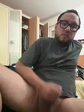 latinocalientehot online show from July 15, 8:16 pm