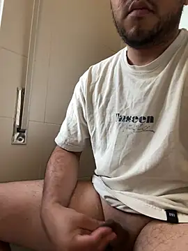 latinocalientehot online show from June 4, 5:17 pm