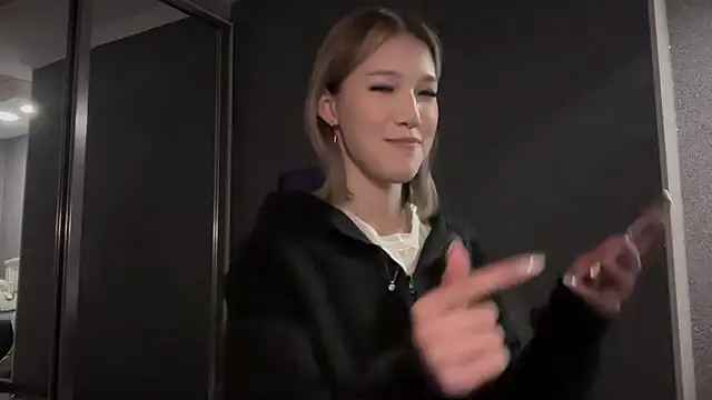 lilXdomiii online show from March 23, 6:52 pm