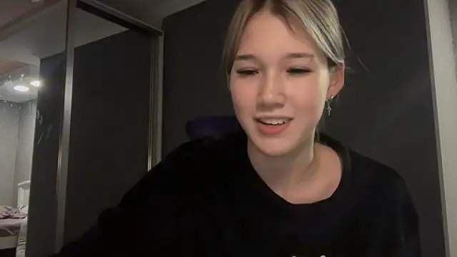 lilXdomiii online show from February 14, 5:57 pm