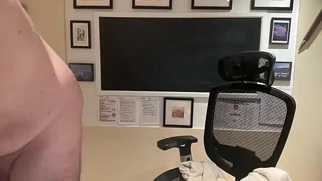 Scotsmanx online show from March 23, 11:10 am