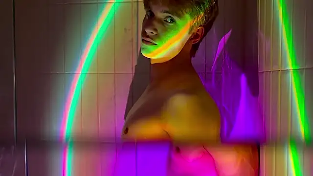 twl8vibe online show from March 11, 2:33 pm