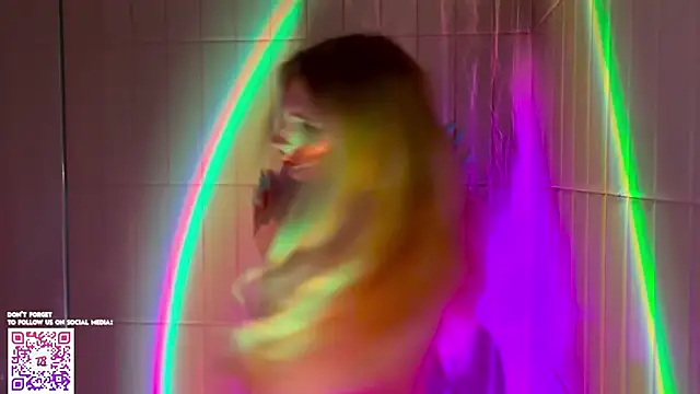 twl8vibe online show from February 10, 6:07 pm