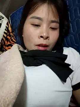 JordanX 01 online show from February 6, 1:51 pm