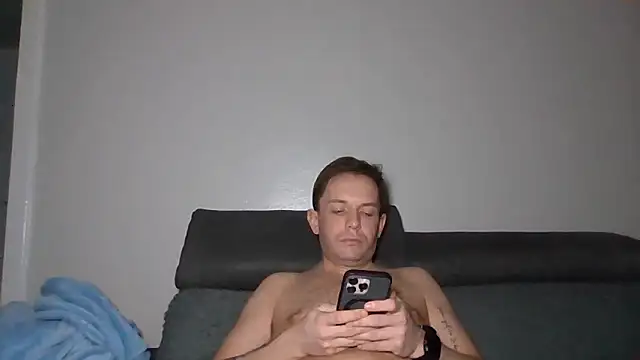 verscub6969 online show from February 13, 12:43 am