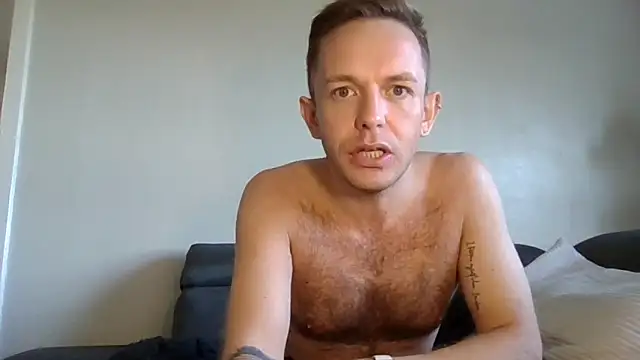 verscub6969 online show from April 30, 5:53 pm