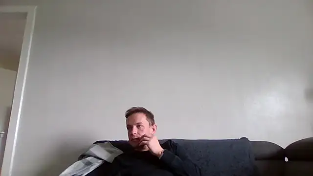 verscub6969 online show from April 12, 7:22 am