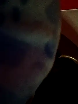 Snapshot of honeymannn chatting on April 8, 5:20 am honeymannn online show from April 8, 5:20 am