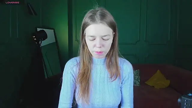  Tina Tayllor  online show from March 11, 6:02 pm