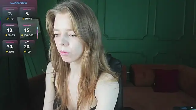 Snapshot of _Tina_Tayllor_ chatting on March 1, 8:09 pm Tina Tayllor online show from March 1, 8:09 pm