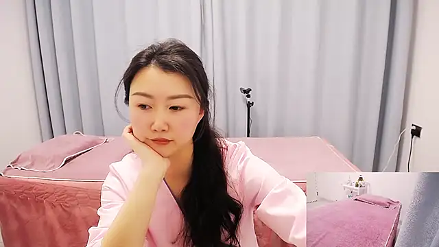 anne2026 online show from March 16, 1:57 am