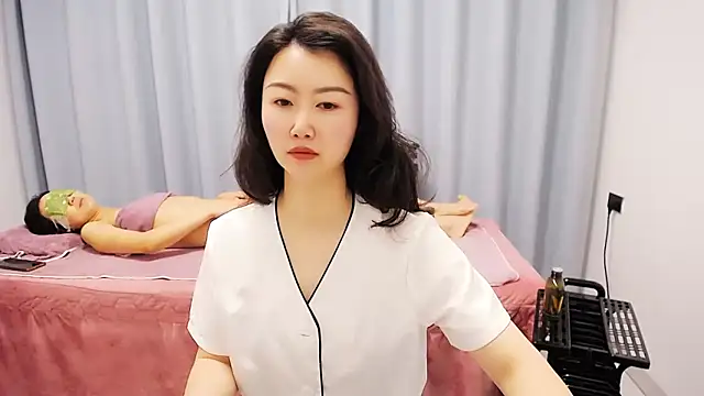 anne2026 online show from April 17, 1:08 am