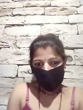 Snapshot of Divya-11431 chatting on February 20, 3:14 pm Divya-11431 online show from February 20, 3:14 pm