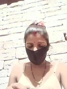 Divya-11431 online show from June 21, 5:08 pm