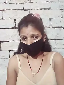 Divya-11431 online show from June 26, 10:10 am