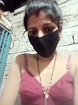 Snapshot of Divya-11431 chatting on February 7, 3:31 pm Divya-11431 online show from February 7, 3:31 pm