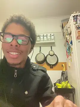 ELPikaPreta online show from February 16, 1:26 am