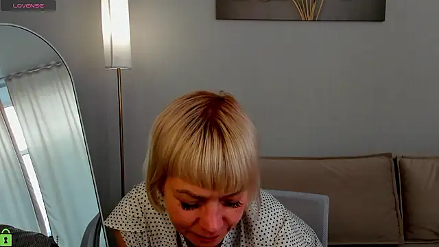 Ann Annise online show from March 29, 6:48 am