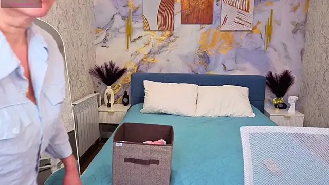 Ann Annise online show from March 19, 9:09 am