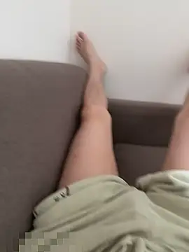 Snapshot of mumin08 chatting on February 23, 2:57 am mumin08 online show from February 23, 2:57 am