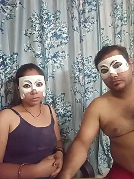 pinkbox online show from March 9, 5:00 am