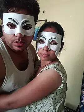 pinkbox online show from March 8, 9:01 am