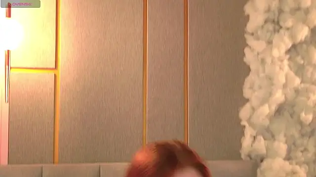 Snapshot of VivanWestwood chatting on June 30, 6:08 pm VivanWestwood online show from June 30, 6:08 pm