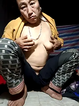 Ami-su online show from March 14, 4:46 pm