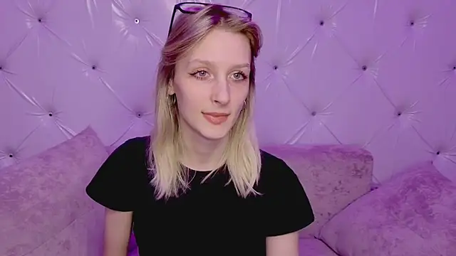 Akiro Kim7 online show from February 21, 2:24 am