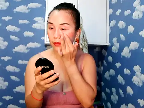 Kitty Bear02 online show from February 13, 1:38 am