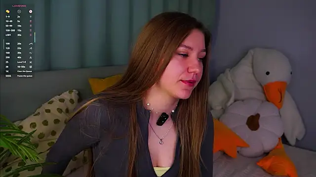 ShantellAngulo online show from April 29, 1:32 am