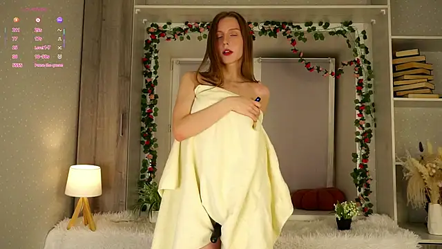 BlondellBolio online show from April 2, 9:10 pm