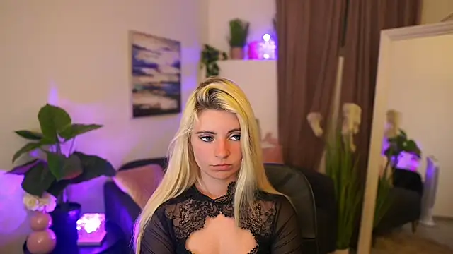 Jetpearl online show from April 15, 8:20 pm