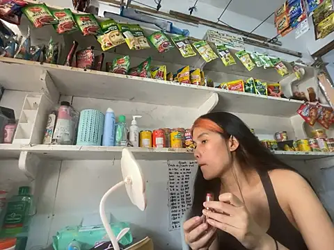 Sweetiebabe25 online show from February 19, 4:20 am