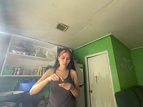 Sweetiebabe25 online show from February 18, 8:33 am