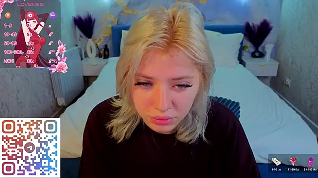 Kate Krose online show from May 15, 1:14 am