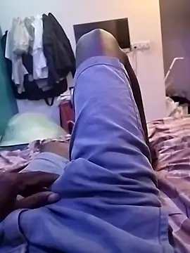 tamilpaiyan989 online show from April 5, 4:02 pm