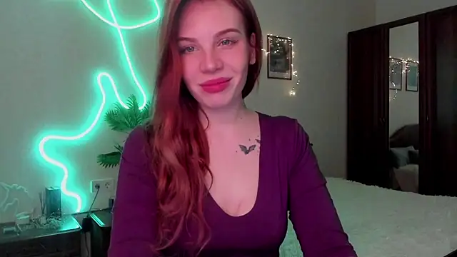 kelly love 222 online show from February 25, 4:45 am