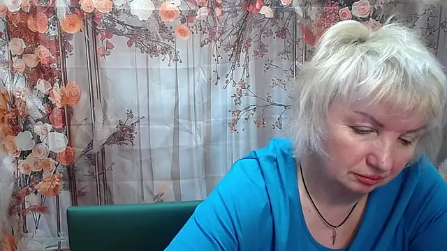 RenataDaster online show from April 1, 1:41 pm