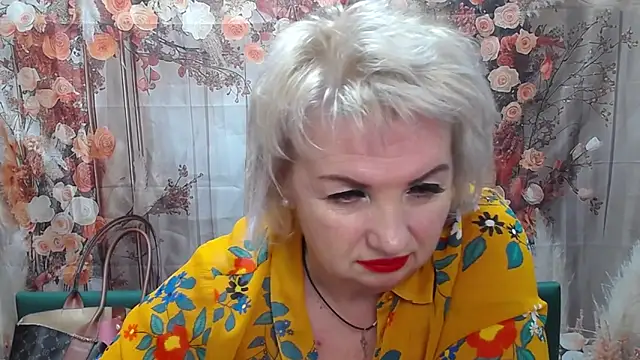 RenataDaster online show from March 7, 6:13 pm