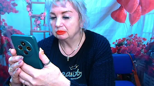 RenataDaster online show from April 25, 5:10 pm